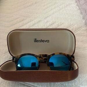 Illesteva Leonard Sunglasses in the color-way Tortoise/Blue Mirror.